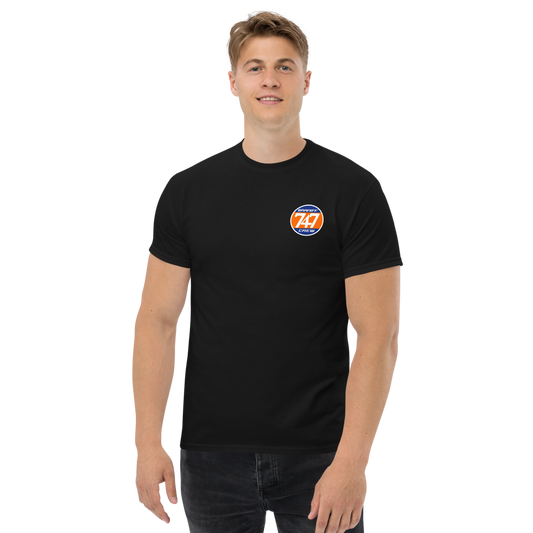 T-Shirt Shirt Short Sleeve by Gildan Men's Women's Braniff Boeing 747 Crew Logo with Jumbo Jet on Shirt Back